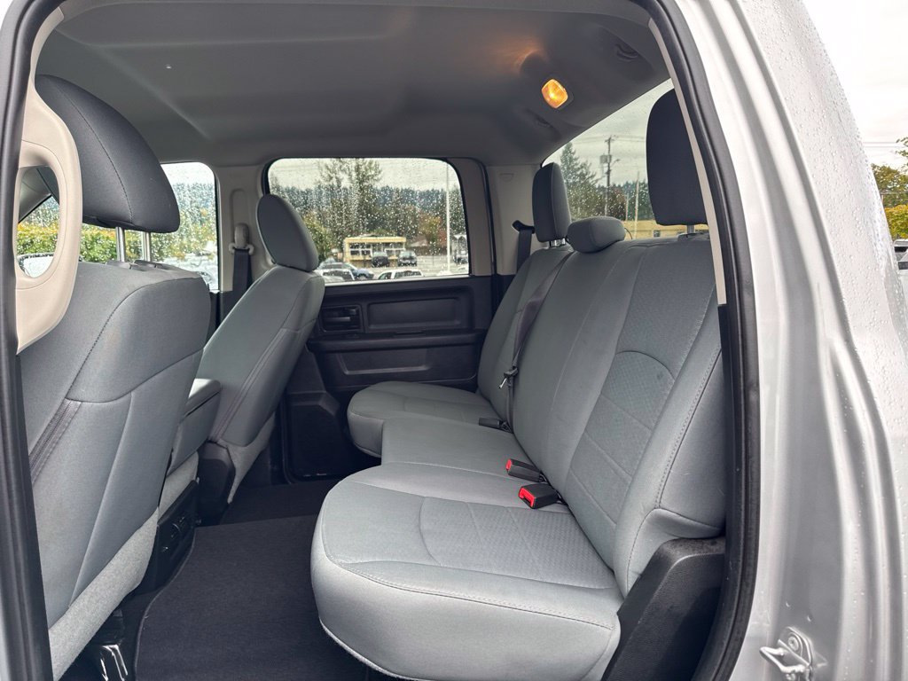 Used 2016 RAM 2500 Tradesman w/ Chrome Appearance Group AWD/4WD image 6