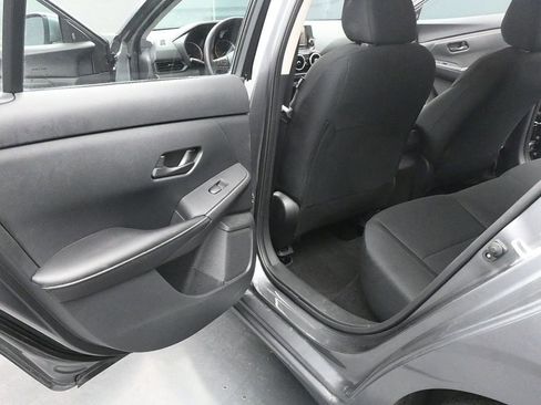 Used 2024 Nissan Sentra S image 19