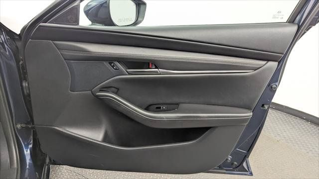 Used 2025 MAZDA MAZDA3 s FWD image 22