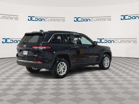 Used 2025 Jeep Grand Cherokee Laredo X w/ Luxury Tech Group I image 8