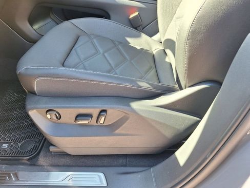 New 2026 Volkswagen Atlas SE FWD image 26