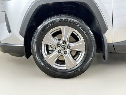 Used 2024 Toyota RAV4 XLE w/ Convenience Package AWD/4WD image 25