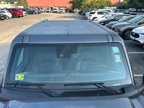 Used 2022 Ford Bronco Outer Banks AWD/4WD image 7