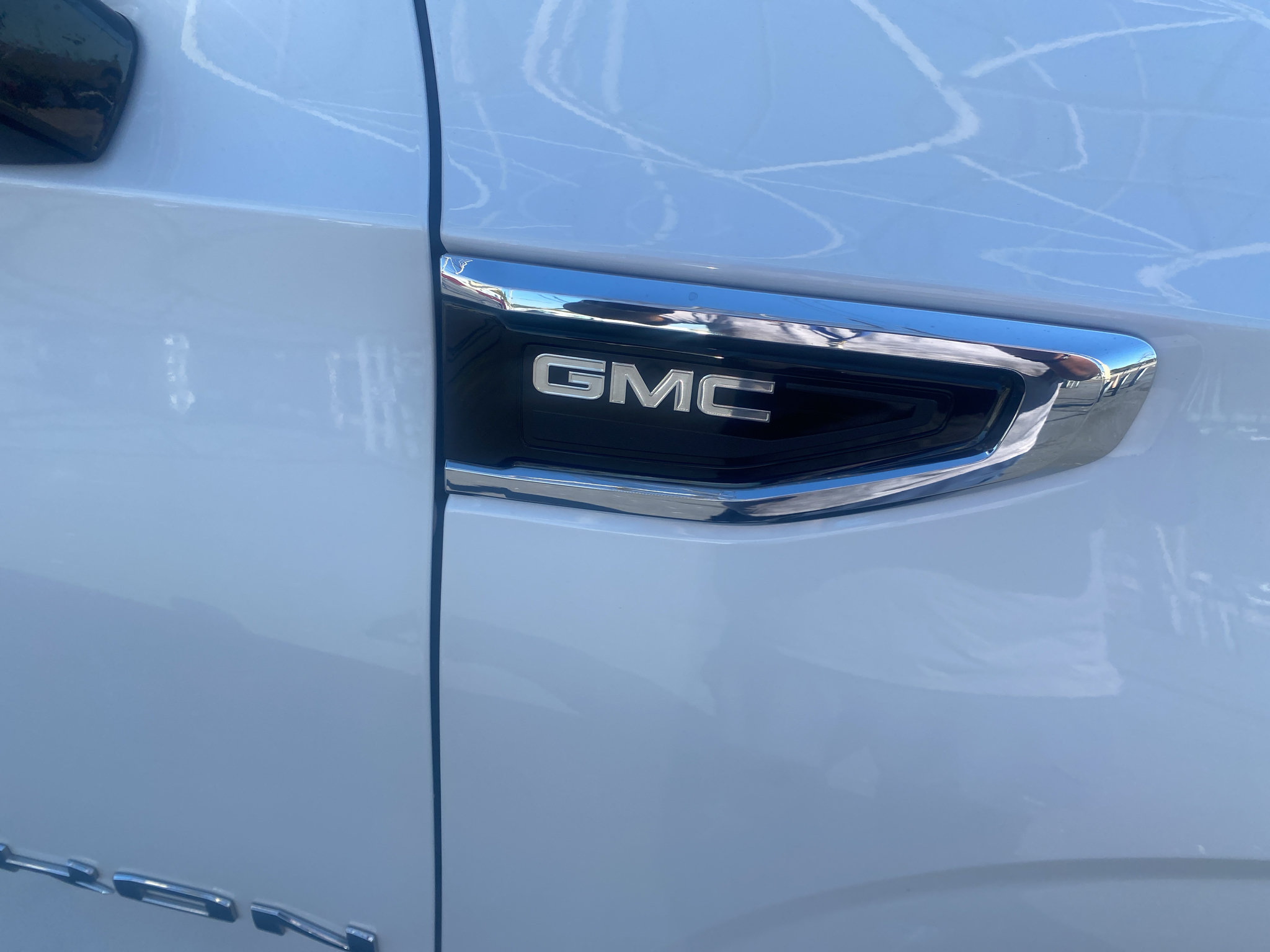Used 2021 GMC Yukon SLT w/ SLT Luxury Package RWD image 17