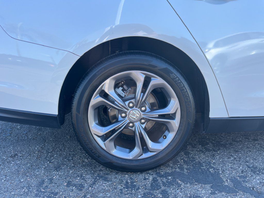 Used 2024 Honda Accord EX image 32