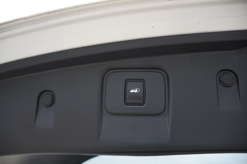 Used 2019 Nissan Murano Platinum AWD/4WD image 6