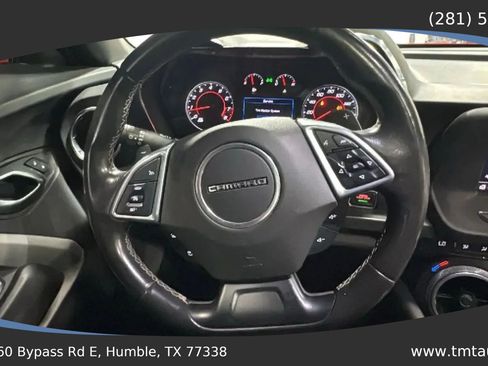 Used 2022 Chevrolet Camaro LT RWD image 10
