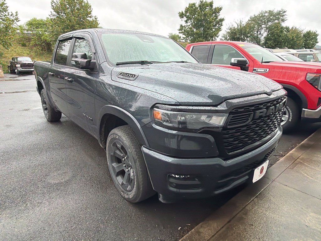 Used 2025 RAM 1500 Big Horn AWD/4WD image 3