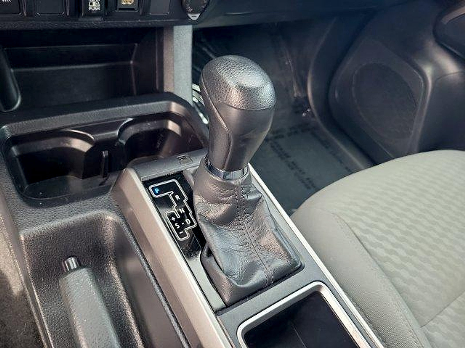 Used 2023 Toyota Tacoma SR5 RWD image 35