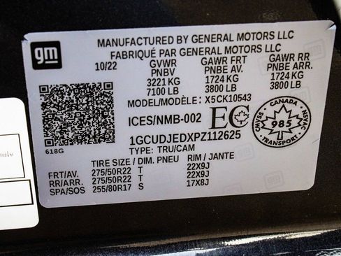 Used 2023 Chevrolet Silverado 1500 High Country w/ High Country Premium Package image 14