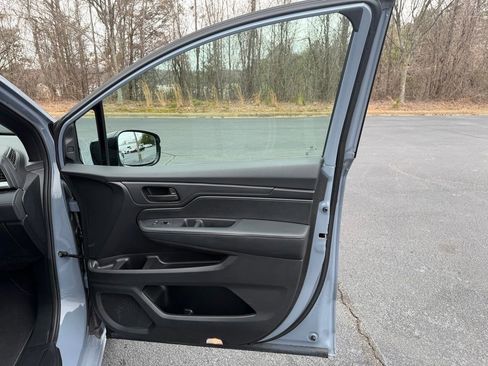 Used 2025 Honda Odyssey Sport-L image 23