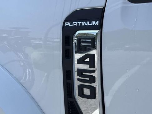 New 2026 Ford F450 Platinum w/ Platinum Plus Package AWD/4WD image 7