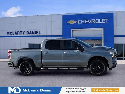 New 2026 Chevrolet Silverado 1500 RST w/ LPO, Dark Essentials Package AWD/4WD image 6
