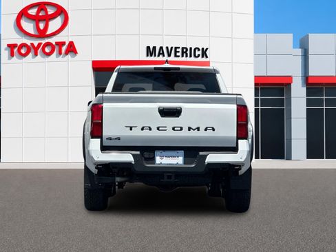 New 2026 Toyota Tacoma TRD Off-Road w/ TRD Off Road Upgrade Package AWD/4WD image 4