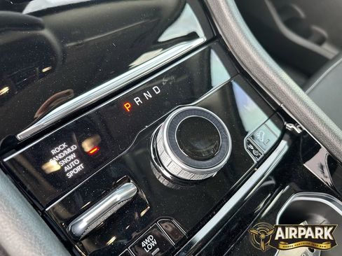 New 2023 Jeep Grand Cherokee 4WD 4xe image 23