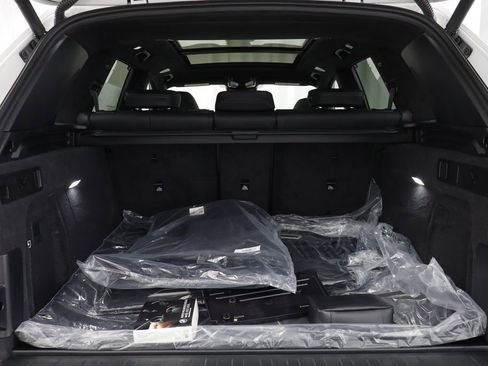 New 2026 BMW X5 M Competition w/ Executive Package AWD/4WD image 21