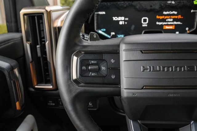 Used 2025 GMC Hummer EV 3X AWD/4WD image 34
