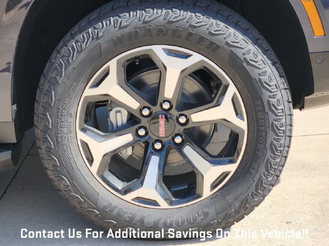 New 2027 GMC Yukon AT4 w/ AT4 Premium Package AWD/4WD image 7