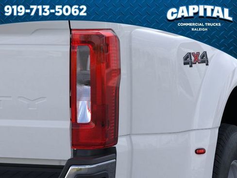 New 2026 Ford F350 XL w/ XL Chrome Package AWD/4WD image 21