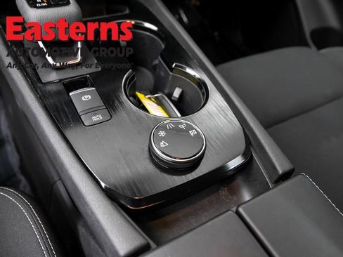 Used 2023 Nissan Rogue S AWD/4WD image 21