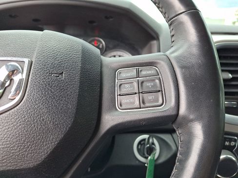 Used 2018 RAM 1500 Big Horn AWD/4WD image 23