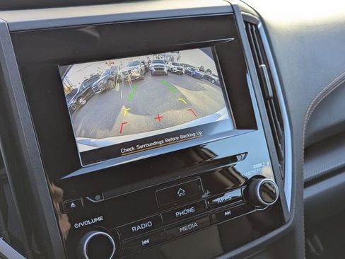 Used 2023 Subaru Crosstrek 2.0i Premium image 16