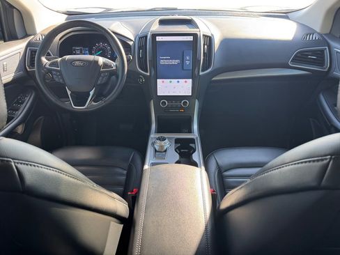Certified 2024 Ford Edge SEL image 10