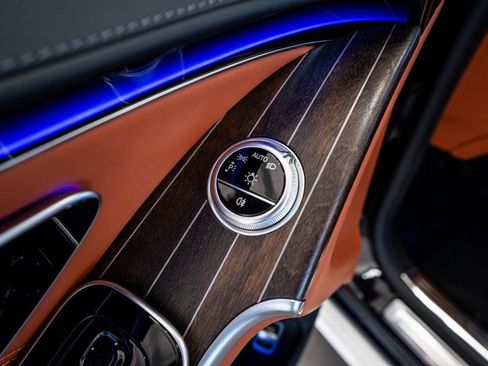 Used 2022 Mercedes-Benz Maybach S 580 4MATIC image 35