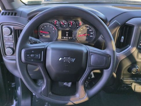 Certified 2020 Chevrolet Silverado 1500 Custom Trail Boss w/ Custom Convenience Package image 12