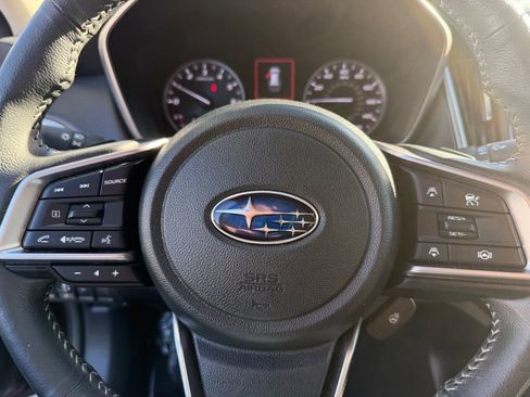 Used 2023 Subaru Outback Limited image 24