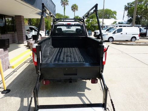 Used 2019 Ford F250 XL w/ Power Equipment Group RWD image 13