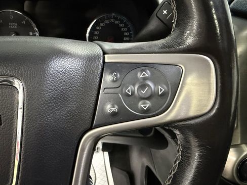 Used 2018 GMC Yukon Denali w/ Open Road Package image 8