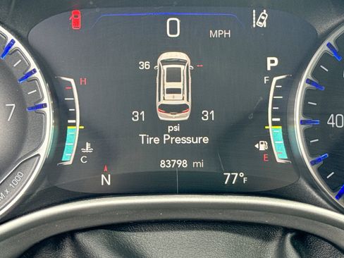 Used 2022 Chrysler Pacifica Touring-L FWD image 25