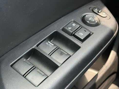 Used 2014 Honda Civic LX image 31