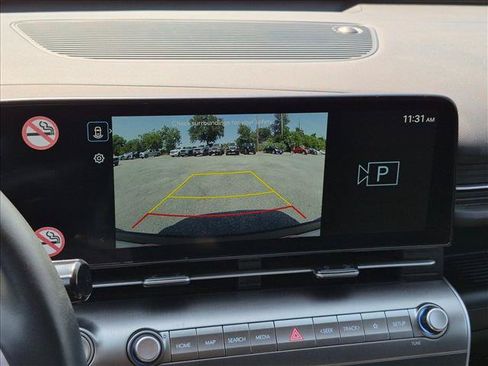 Used 2025 Hyundai Kona SEL FWD image 13