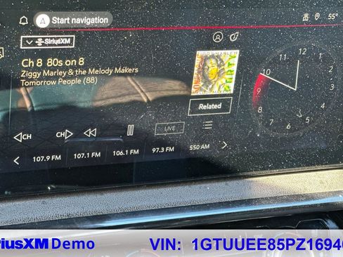 Used 2023 GMC Sierra 1500 AT4 w/ AT4 Premium Package image 29