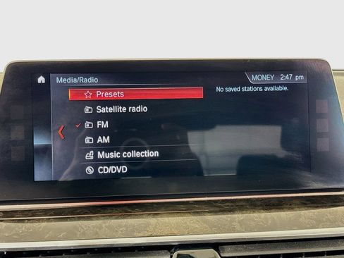 Used 2017 BMW 530i xDrive AWD/4WD image 33