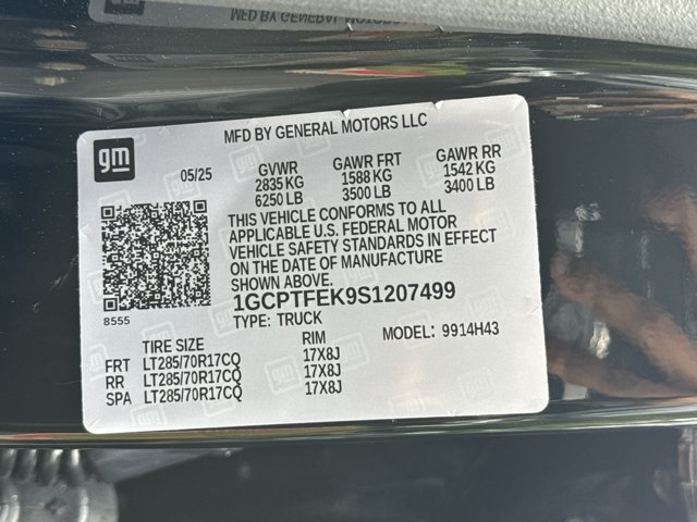 Used 2025 Chevrolet Colorado ZR2 w/ Technology Package AWD/4WD image 37