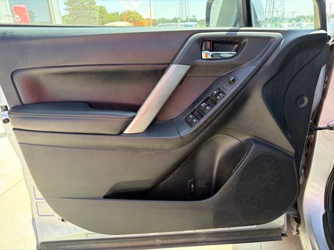 Used 2014 Subaru Forester 2.0XT Premium w/ Popular Package #2 AWD/4WD image 11