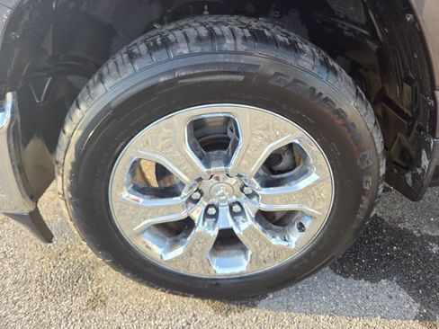 Certified 2023 RAM 1500 Big Horn w/ Trailer Tow Group AWD/4WD image 28