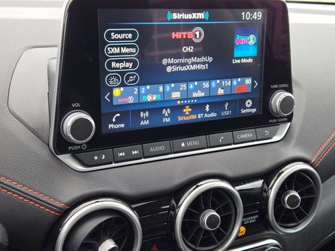 Used 2025 Nissan Sentra SR w/ SR Premium Package image 26