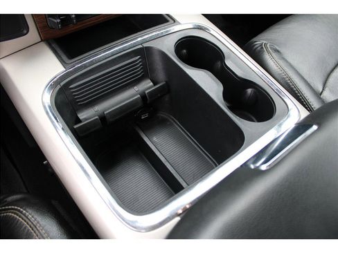 Used 2016 RAM 3500 Laramie image 36