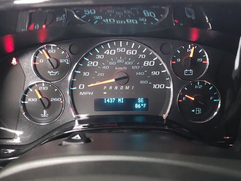 Used 2026 Chevrolet Express 2500 Extended w/ Driver Convenience Package RWD image 13