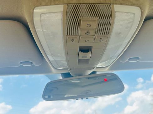 Used 2011 Mercedes-Benz C 300 4MATIC Sedan image 39