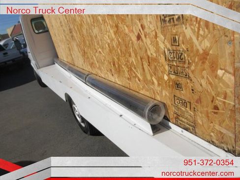 Used 2005 Dodge Sprinter 2500 image 23