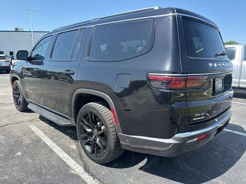 Used 2022 Jeep Wagoneer Series I w/ Convenience Group I AWD/4WD image 4