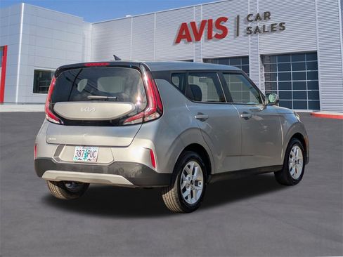 Used 2024 Kia Soul LX w/ Option Group 015 image 5