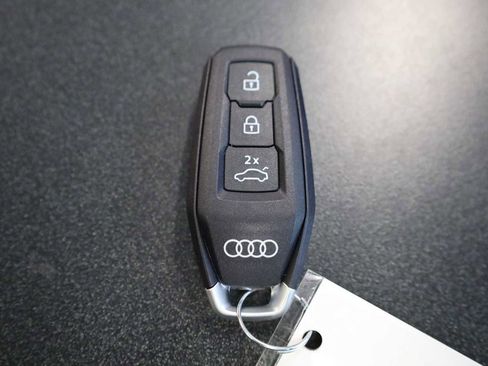 New 2025 Audi Q5 Premium Plus image 41