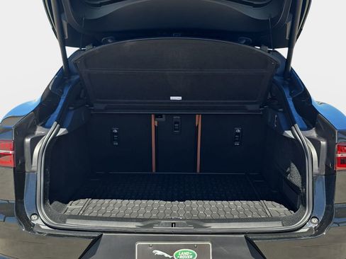 Used 2024 Jaguar I-PACE R-Dynamic HSE image 12