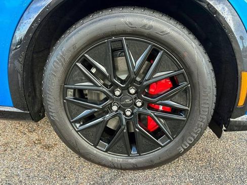 Used 2025 Ford Mustang Mach-E Premium w/ Sport Appearance Package image 7